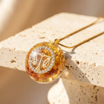Pendentif Orgonite "Signe Astrologique" en Éclats de Pierres