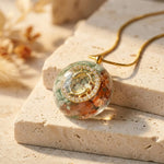 Pendentif Orgonite "Signe Astrologique" en Éclats de Pierres
