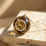 Pendentif Orgonite "Signe Astrologique" en Éclats de Pierres