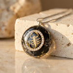 Pendentif Orgonite "Signe Astrologique" en Éclats de Pierres