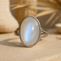 Bague Ajustable "Phoebé" en Pierre de Lune - - L'Arbre des Chakras